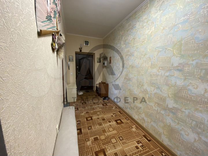 3-к. квартира, 66 м², 1/3 эт.