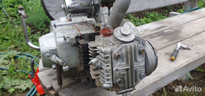 Двигатель на мопед 110сс