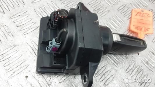 Замок зажигания audi A6 C6 (OUK13J101)