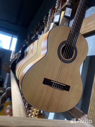 Новые Классические гитары для обучения