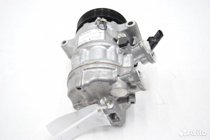 Компрессор кондиционера Mercedes C W205