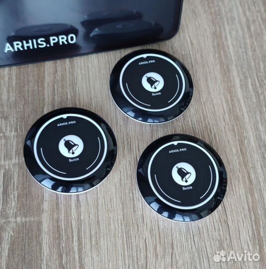 Система - кнопка вызова официанта и табло