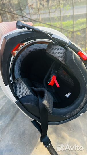 Мото шлем с гарнитурой