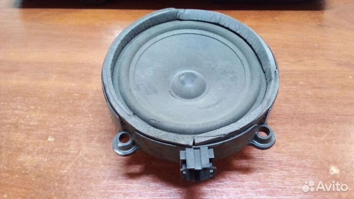 Динамик двери передней левой Вито 639