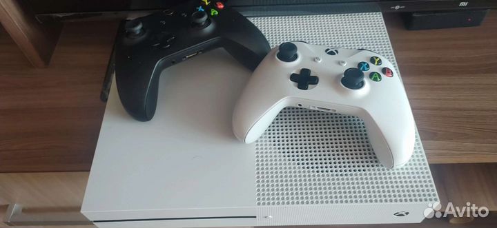 Xbox One s 1tb