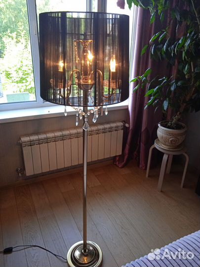 Торшер напольный