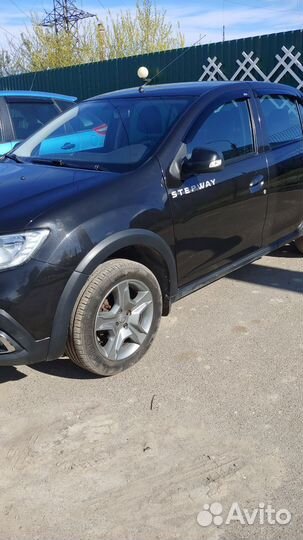 Renault Logan Stepway 1.6 МТ, 2020, 87 000 км