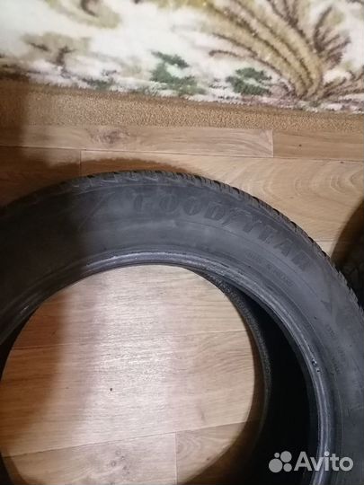 Goodyear UltraGrip 9 185/60 R15 88T