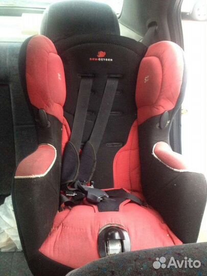 Детское автокресло б/у,очень качеств тройной