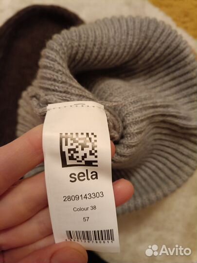 Шапочки разные, перчатки