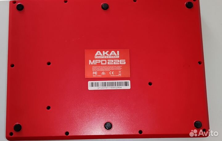 Midi-контроллер Akai MPD226