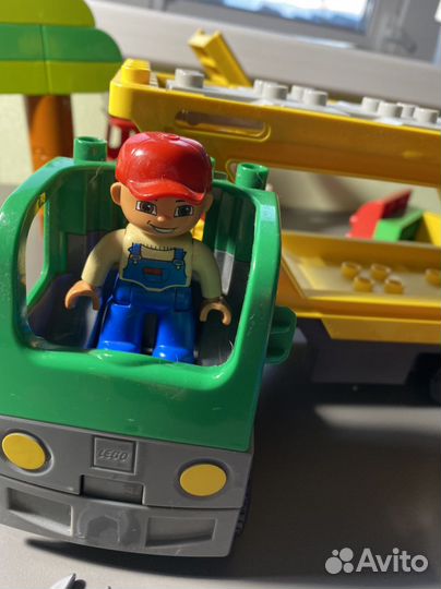 Автовоз лего дупло (оригинал)