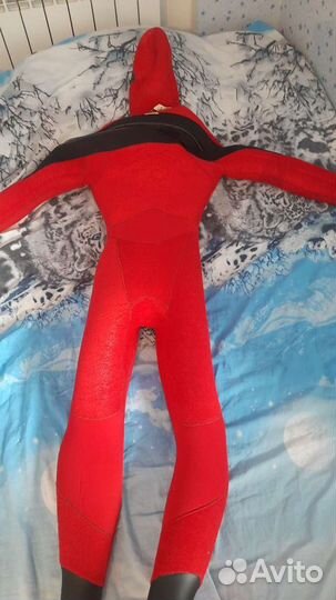 Полусухой гидрокостюм жен Aqua lung Iceland Comfor