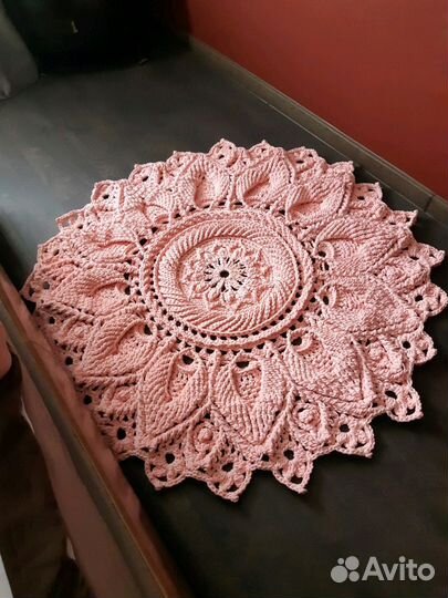 Коврик ручной работы