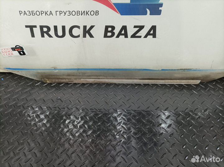 Стекло двери правой Volvo FH, Volvo FM