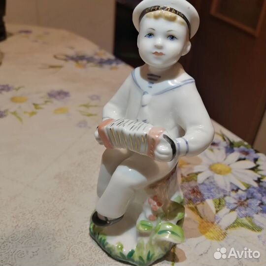 Статуэтка лфз