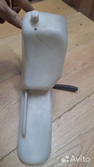 Бачок омывателя Mazda 6 Gh седан 2.0 2007-2013