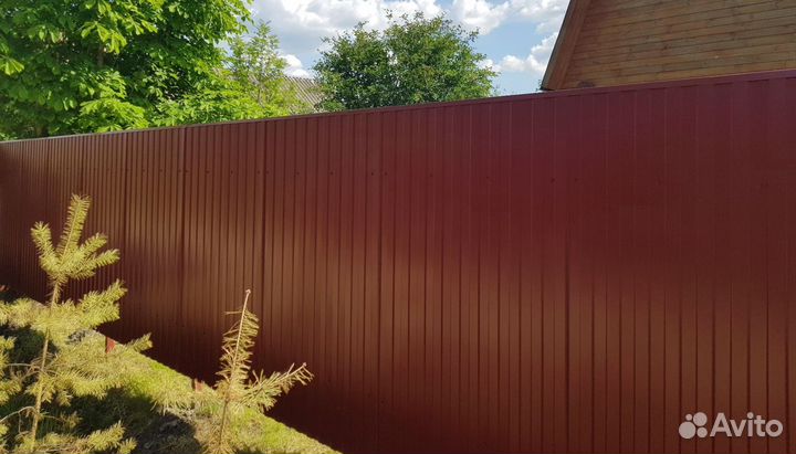 Заборы из профнастила со склада новые