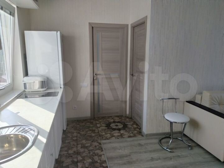 2-к. квартира, 55 м², 9/13 эт.