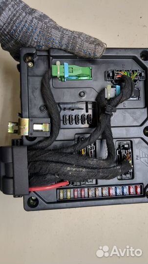 Блок предохранителей Volkswagen Sharan, 2003