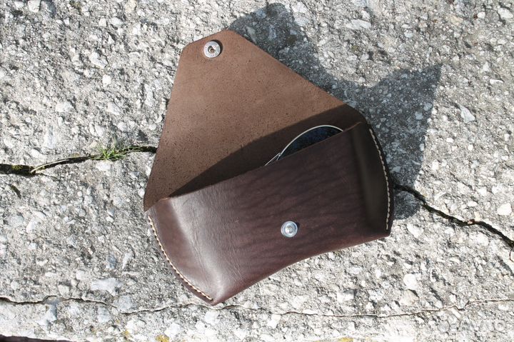 Футляр для очков из натуральной кожи ручной работы