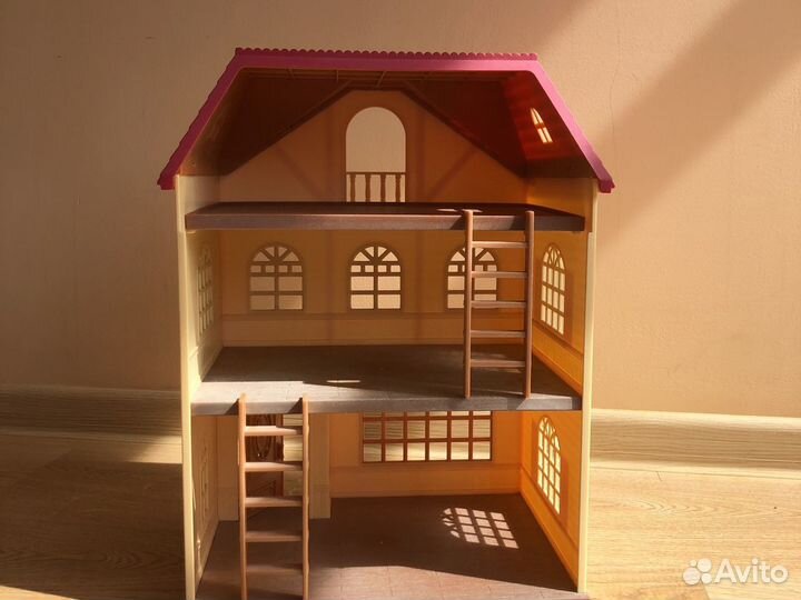 Sylvanian Families трехэтажный дом