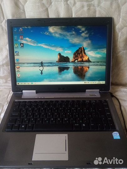 Ноутбук.Переходник конвертер VGA в hdmi