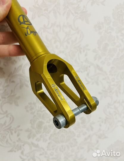 Вилка для трюкового самоката Apex