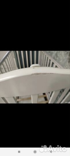 Детская кроватка с маятником и ящиком