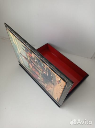 Шкатулка с изображением Москвы Лаковая миниатюра