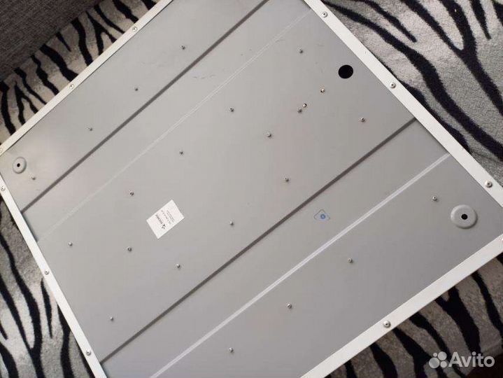 Светильник потолочный светодиодный