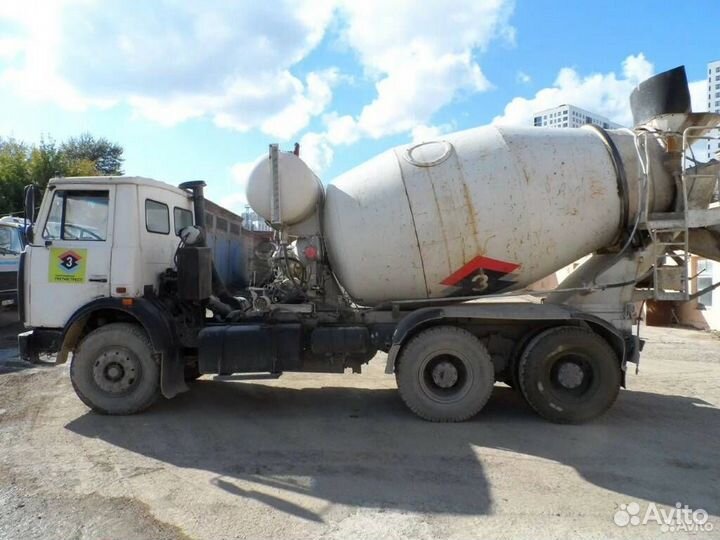 Автобетоносмеситель МАЗ 630305, 2012
