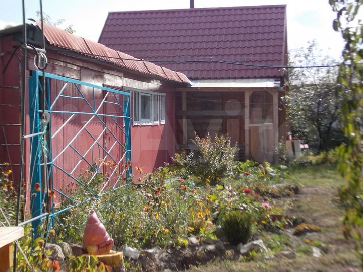 Дом 80 м² на участке 8 сот.