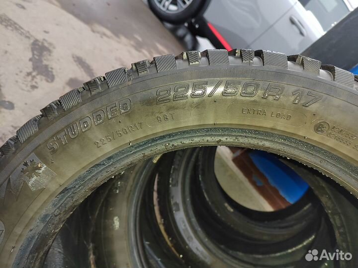 Michelin X-Ice North 3 225/50 R17 98T