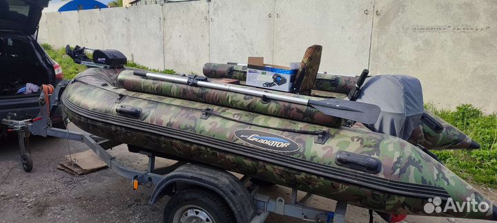 Лодка пвх gladiator D370AL под восстановление