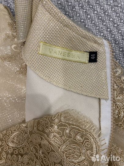 Костюм женский вечерний нарядный, размер 42