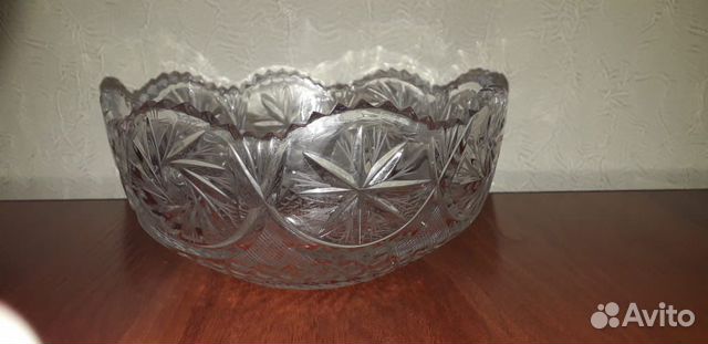 Хрустальная ваза