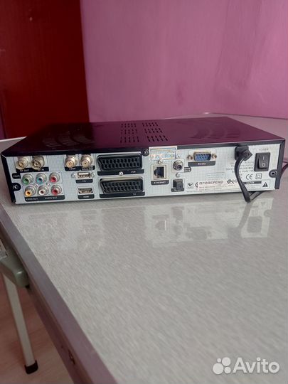 Спутниковый ресивер GI ST6699