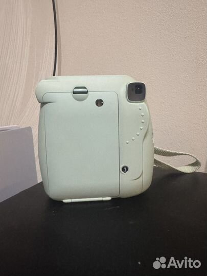 Fujifilm instax mini 9 с чехлом