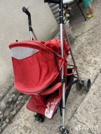 Прогулочная коляска