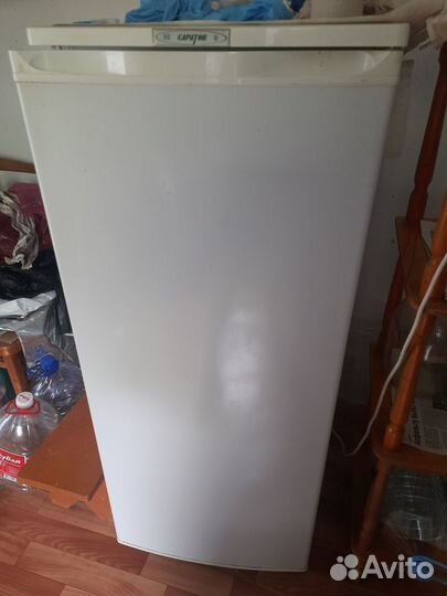 Холодильник бу маленький Саратов