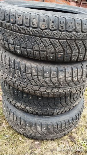 Viatti Brina Nordico V-522 185/65 R15 88T