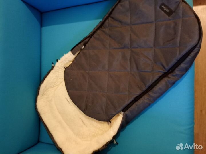 Зимний конверт в коляску на овчине до 3 лет