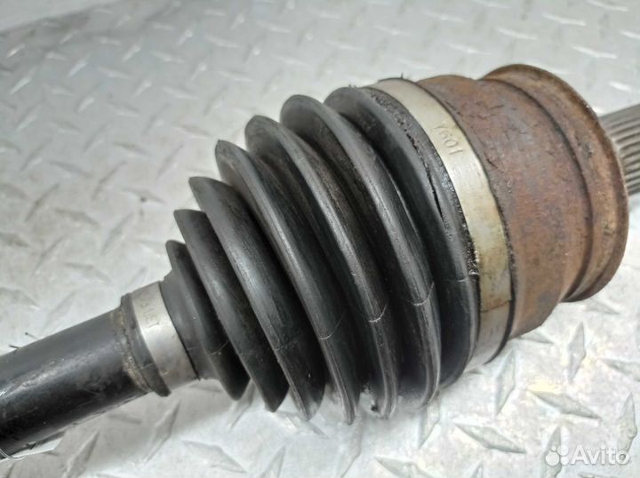 Полуось передняя правая, Cadillac Escalade 2015