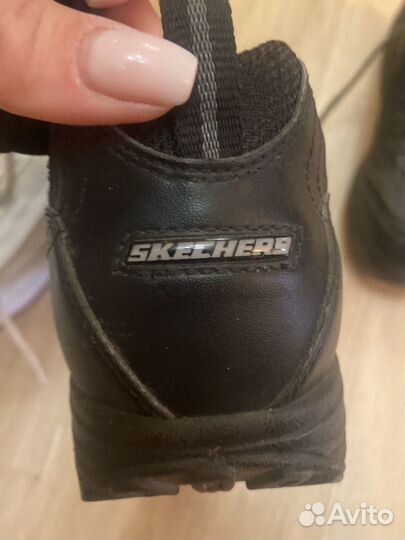 Кроссовки skechers 2 пары