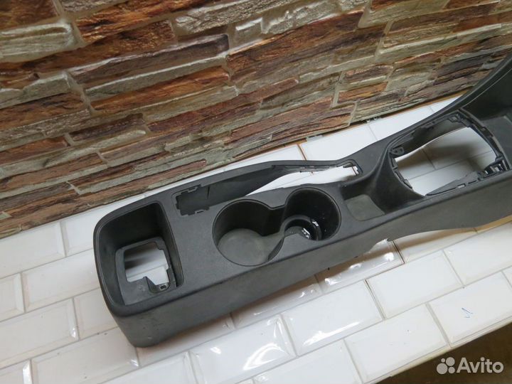 Центральная консоль Hyundai Solaris