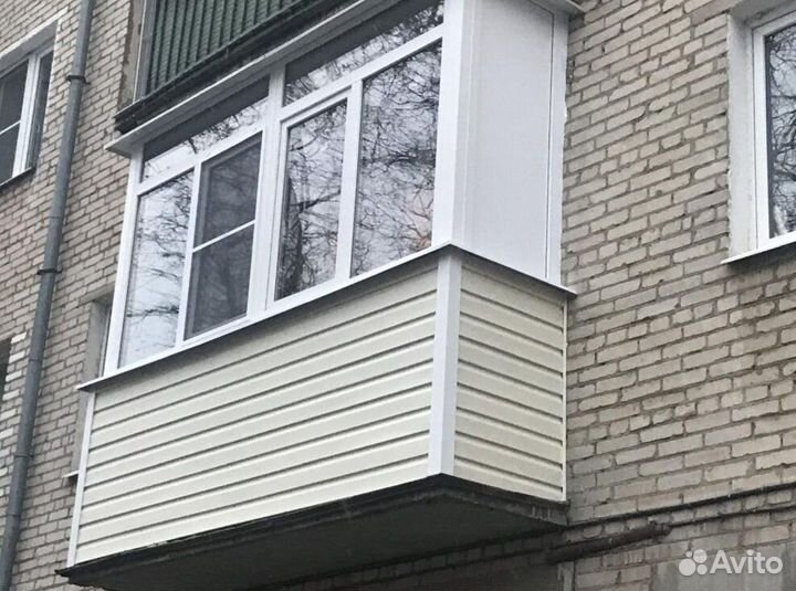 Остекление балконов и лоджий в рассрочку B3593