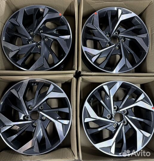 Диски r17 5x114 3 Hyundai kia оригинал