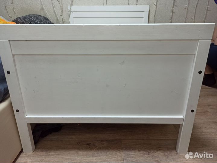 Раздвижная кровать Икеа