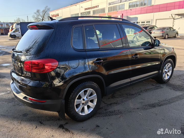 Volkswagen Tiguan 2.0 AT, 2012, 207 650 км